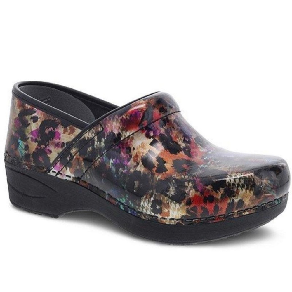 Women's Dansko XP 2.0 Clog - Multi leopard patent 37 new no box.